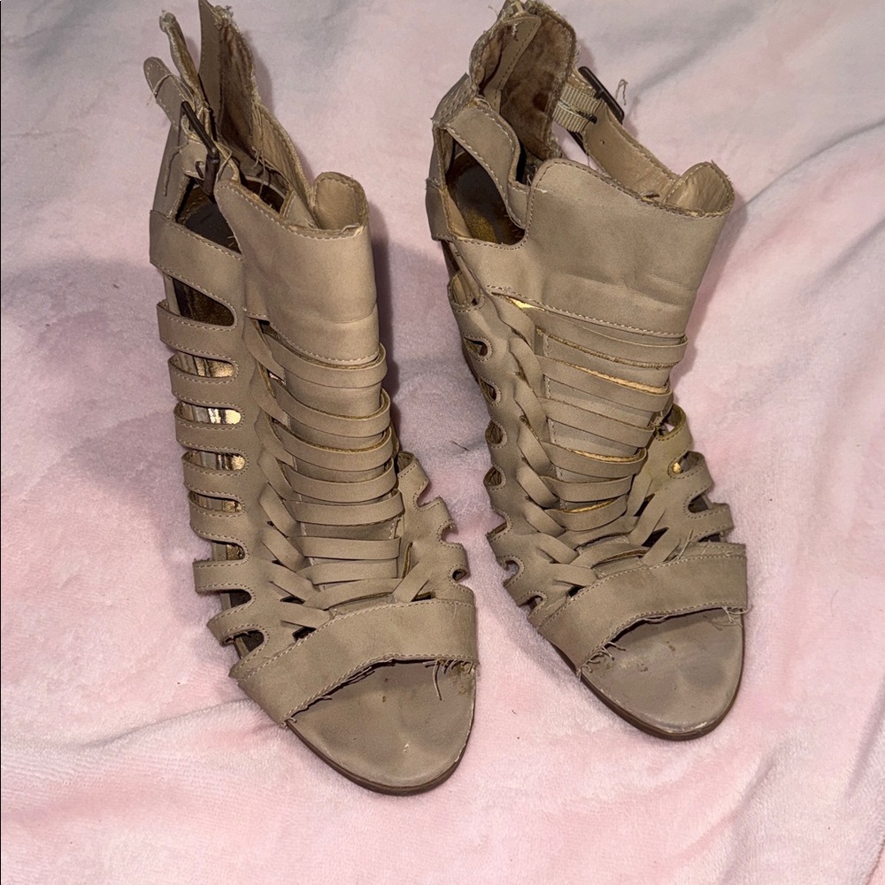 Rampage Taupe Woven Strappy Heeled Sandals